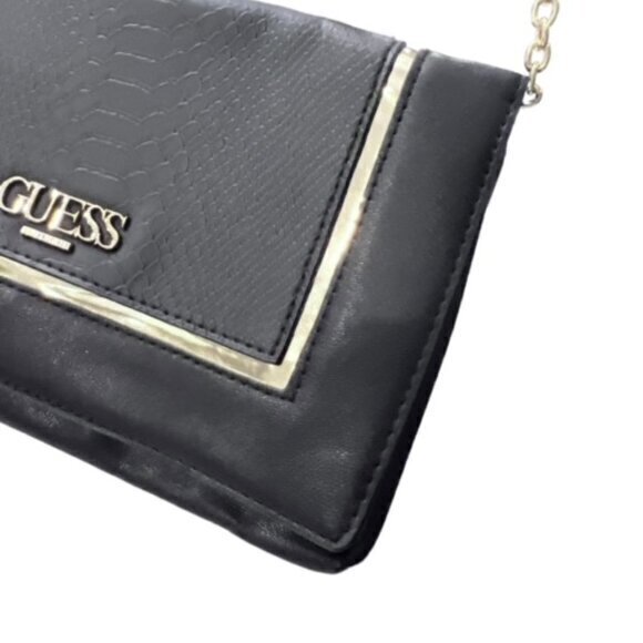🎉SALE🎉 GUESS Black Faux Leather Snakeskin Gold Chain Convertible Crossbody NEW - Picture 6 of 13